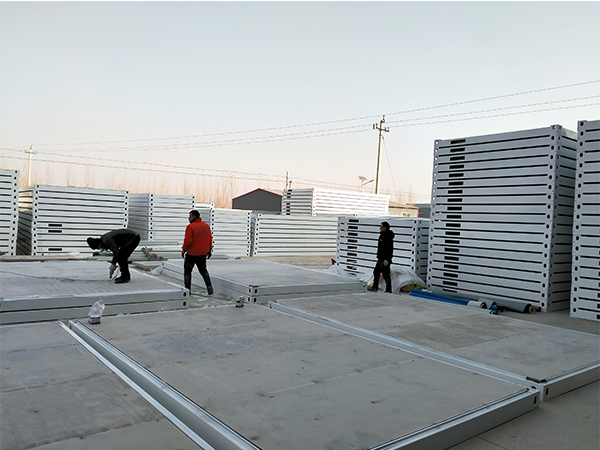 购买箱式房时一定要注意卖家的服务态度 购买箱式房时一定要注意卖家的服务态度